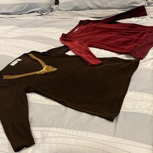 Chicos bundle of 3:size 1 = 8/10, 2 Travelers tops + Chicos So Slimming shorts